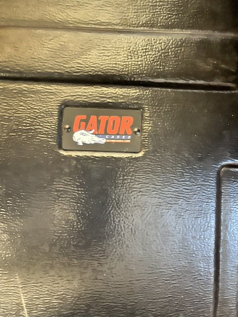 Nord Electro 6D 73 +Funda Cubre polvo Nord + Flightcase Duro 76 marca GATOR de segunda mano · Foto 8 de 10 · Madrid · 1700 €