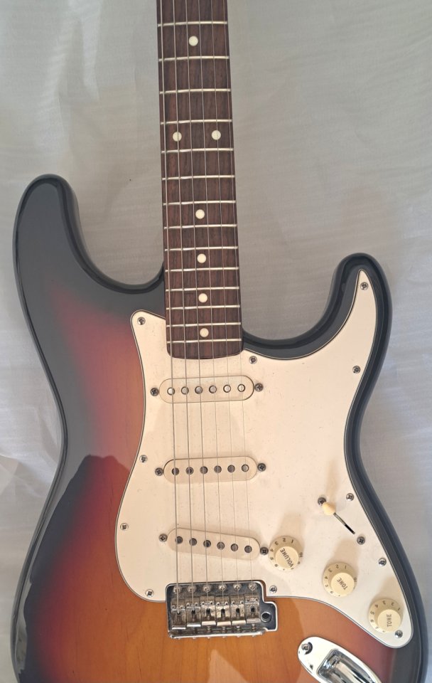Fender stratocaster st62 japan