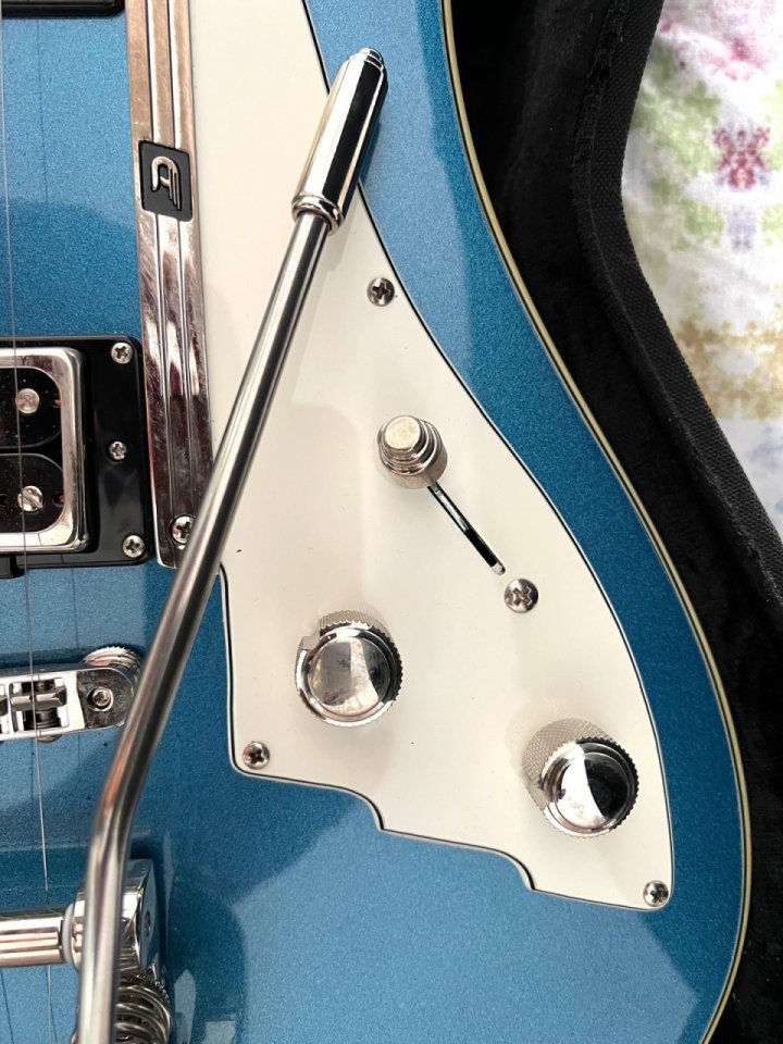 Duesenberg doble cat de segunda mano · Foto 7 de 10 · SC Tenerife · 1900 €