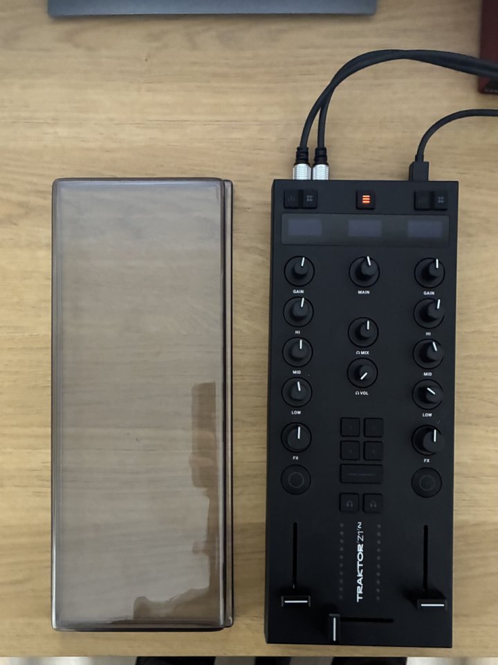 Traktor Z1 MK2 + Accesorios de segunda mano · Foto 3 de 4 · Albacete · 225 €