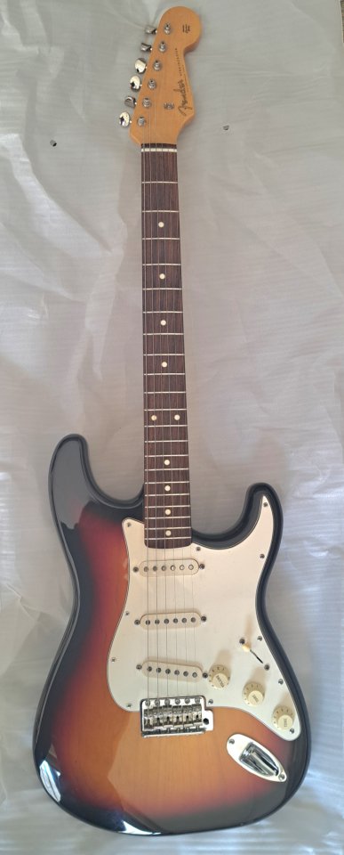 Fender stratocaster st62 japan