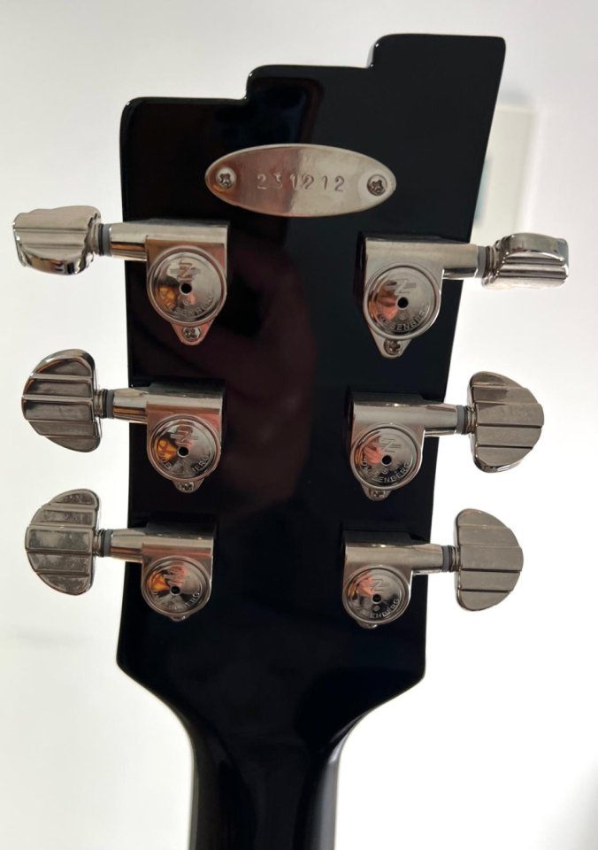 Duesenberg doble cat de segunda mano · Foto 9 de 10 · SC Tenerife · 1900 €