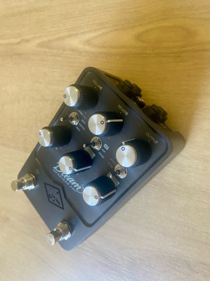 Universal Audio UAFX Dream '65 de segunda mano · Foto 7 de 7 · Pontevedra · 250 €