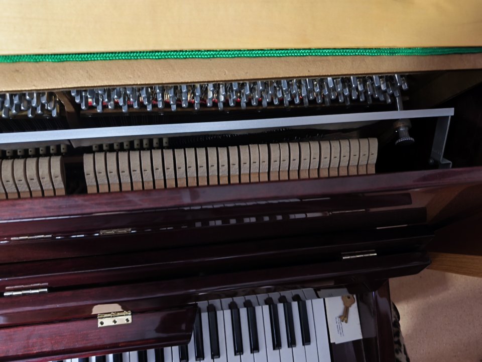 Piano Melford de segunda mano · Foto 4 de 5 · Alicante · 1200 €