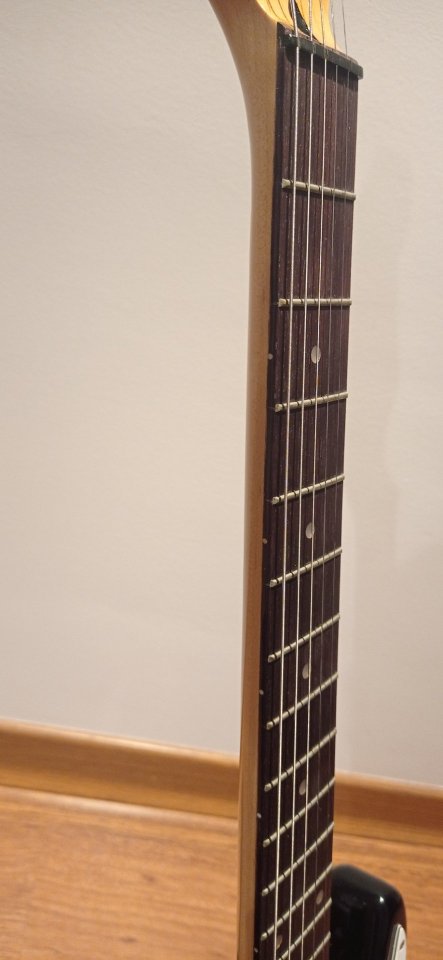Guitarra eléctrica Squier Corea 1989 nueva de segunda mano · Foto 6 de 10 · Cuenca · 210 €