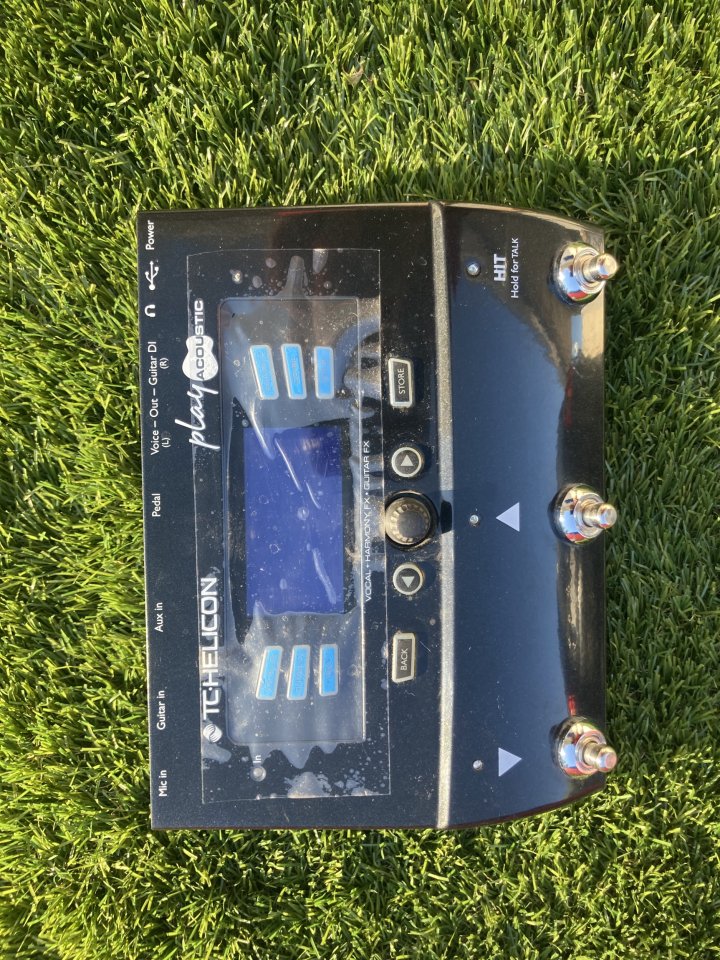 TC Helicon Play Acoustic de segunda mano · Foto 4 de 4 · Cuenca · 175 €
