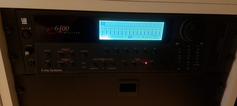 E-Mu 6400 emulator de segunda mano · Foto 3 de 7 · Barcelona · 450 €