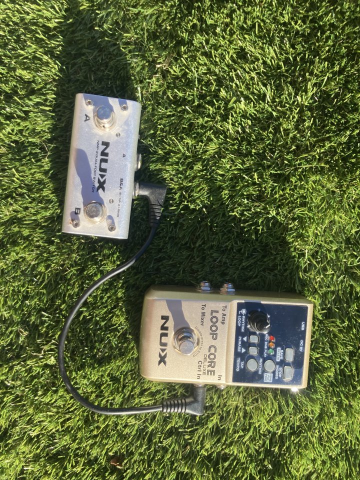 NUX Loop Core Deluxe + NMP-2 de segunda mano · Foto 2 de 2 · Cuenca · 80 €
