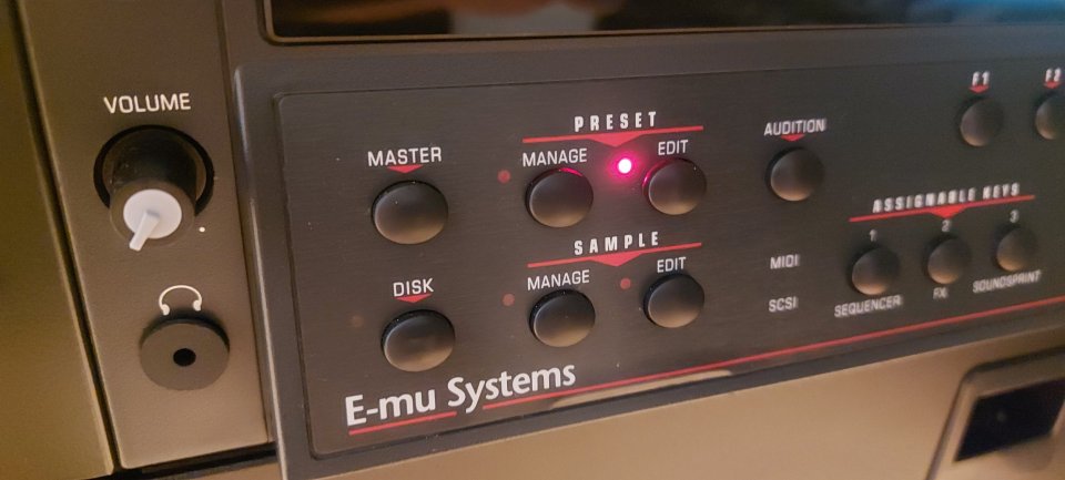 E-Mu 6400 emulator de segunda mano · Foto 5 de 7 · Barcelona · 450 €
