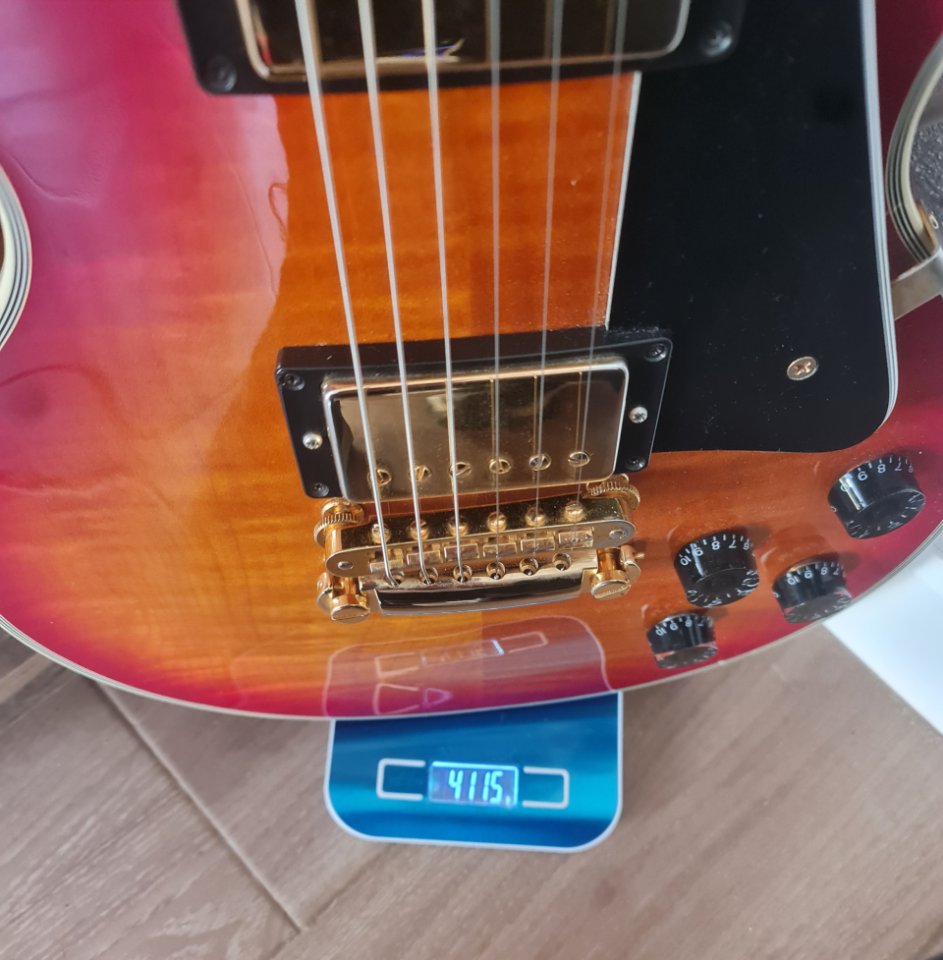 Gibson Les Paul Custom Cherry Sunburst de segunda mano · Foto 7 de 7 · Badajoz · 4100 €