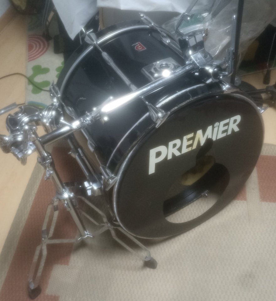 Batería PREMIER de los años 90