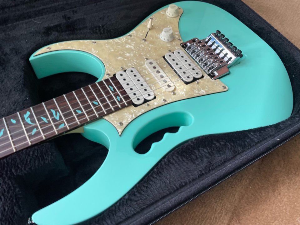 Ibanez  jem70v
