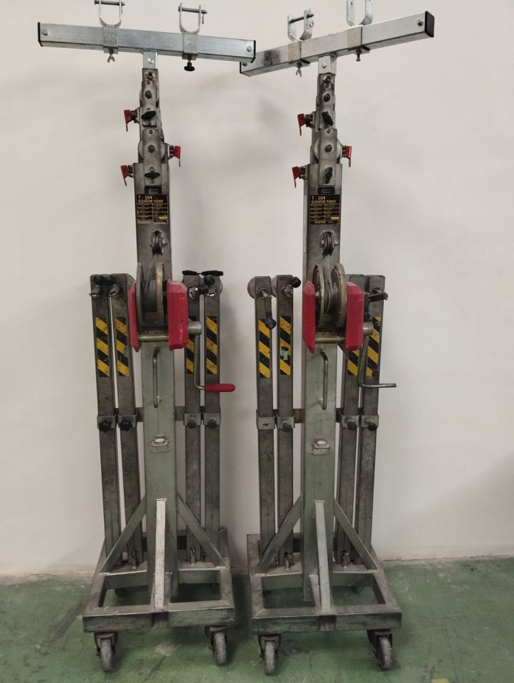 Torres elevadoras de segunda mano · Zaragoza · 1400 €
