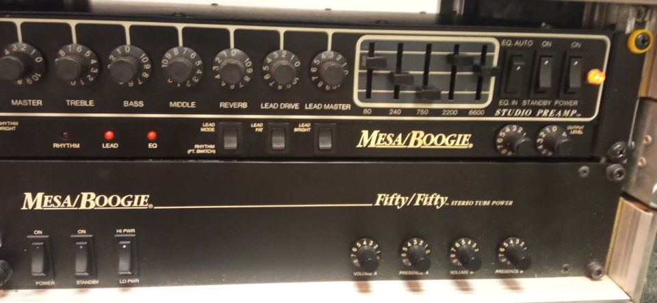 Rack mesa boogie studio pre+ 50/50 de segunda mano · Foto 3 de 4 · Navarra · 1500 €