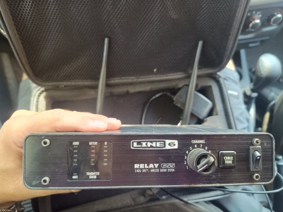 Line6 relay g55 ( solo receptor) de segunda mano · Foto 2 de 5 · Tarragona · 120 €