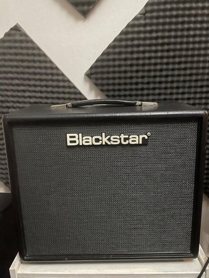 Amplificador Blackstar Artists 10 AE