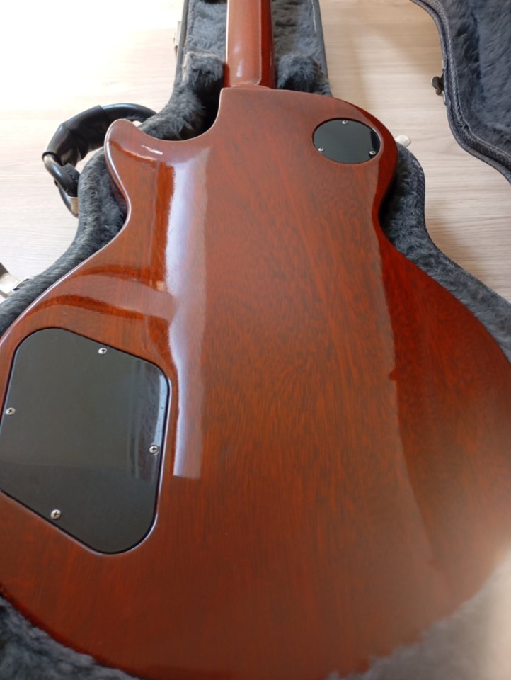 Gibson les paul standard plus 2002 de segunda mano · Foto 7 de 7 · Sevilla · 1800 €