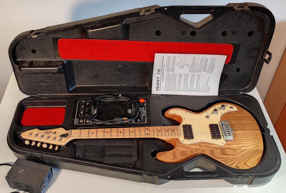 PEAVEY T-15. Escala corta Made in Usa 80’s