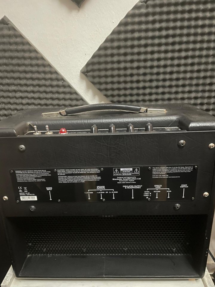 Amplificador Blackstar Artists 10 AE