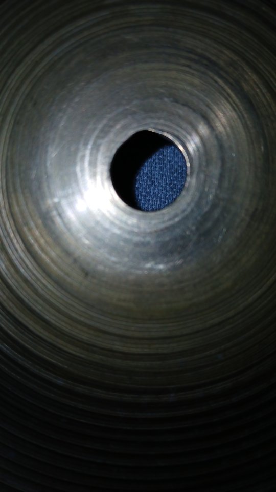 Zildjian Avedis Rock Ride de 20" . Aquest plat té un projecció brutal!