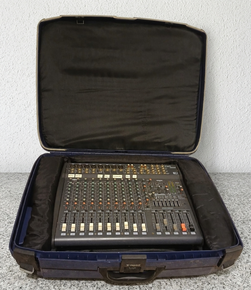 Equipo de Sonido - Sistema Completo de PA de segunda mano · Foto 3 de 7 · Cantabria · 915 €