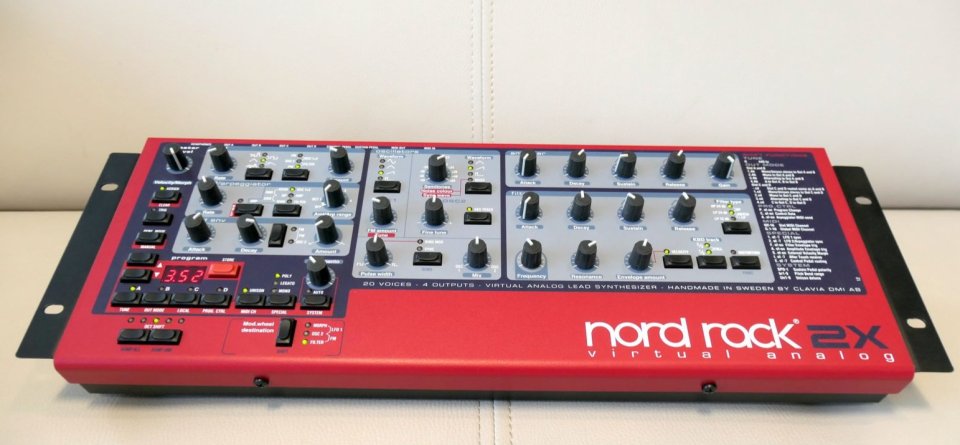 Nord Rack 2X de segunda mano · Foto 1 de 8 · Barcelona · 950 €