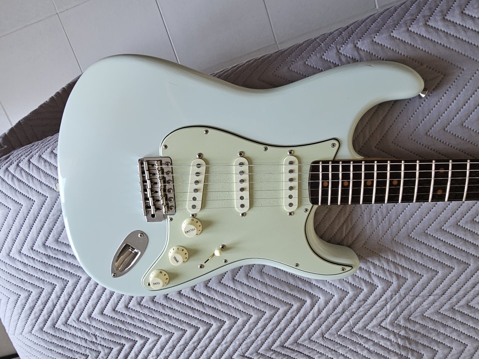 Fender Stratocaster American Vintage '59 - Edición limitada Faded Sonic Blue de segunda mano · Foto 3 de 9 · Barcelona · 1900 €