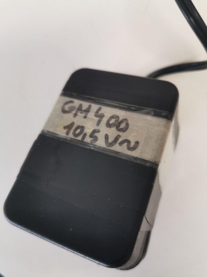 Procesadores de efectos Oberheim y Zoom de segunda mano · Foto 9 de 10 · Madrid · 200 €