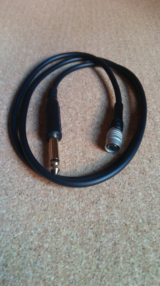 Inalámbrico Para Guitarra Audio Technica ATW-T701 (700 Series Professional UHF Wireless Systems)