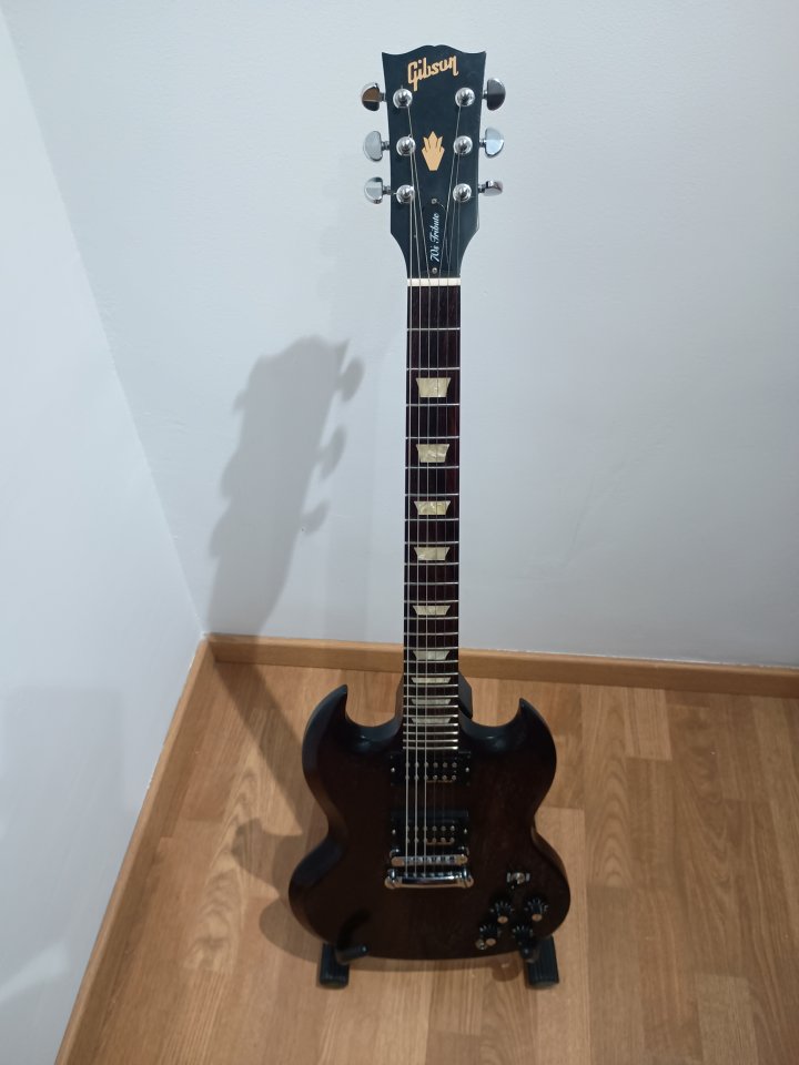 Gibson sg special 70's tribute año 2013