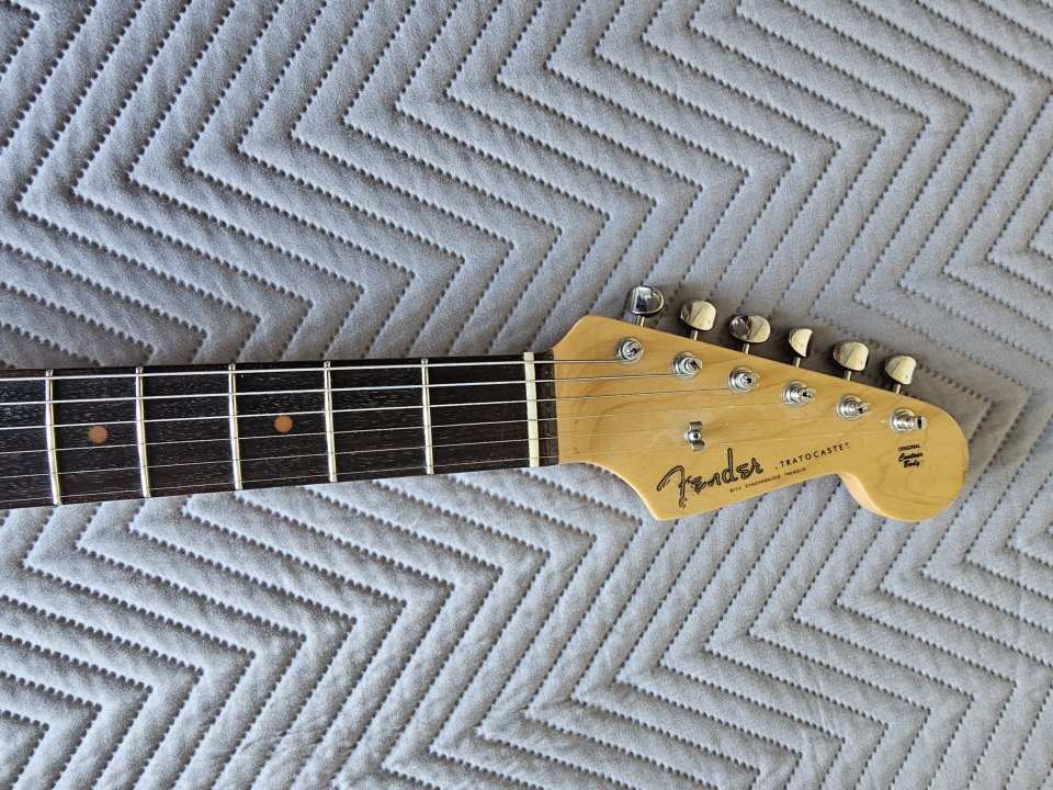 Fender Stratocaster American Vintage '59 - Edición limitada Faded Sonic Blue de segunda mano · Foto 4 de 9 · Barcelona · 1900 €