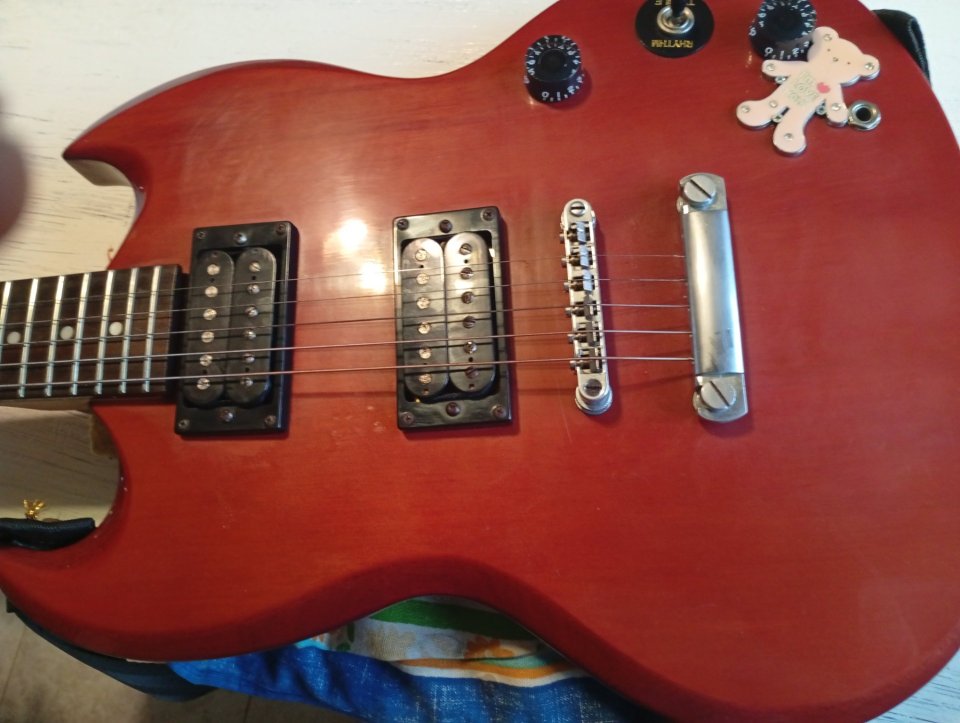 Epiphone Bully SG de segunda mano · Foto 3 de 6 · Barcelona · 120 €