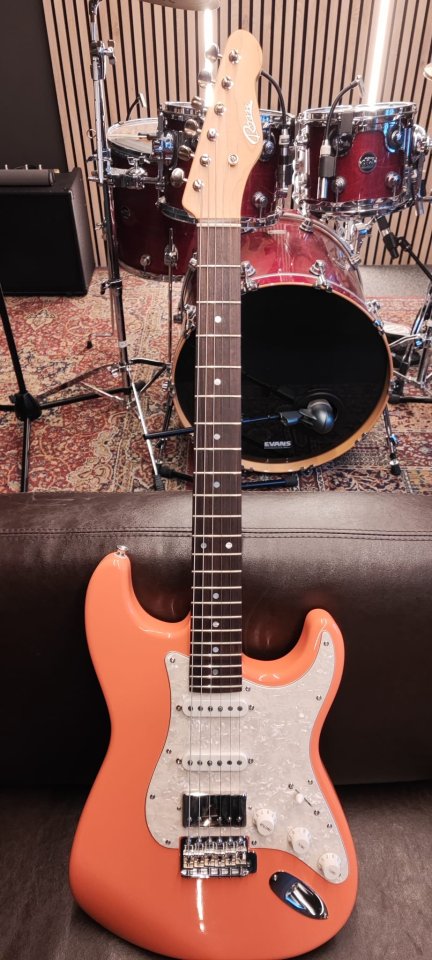 Rossi Handmade Guitars Stella HSS Coral Pink