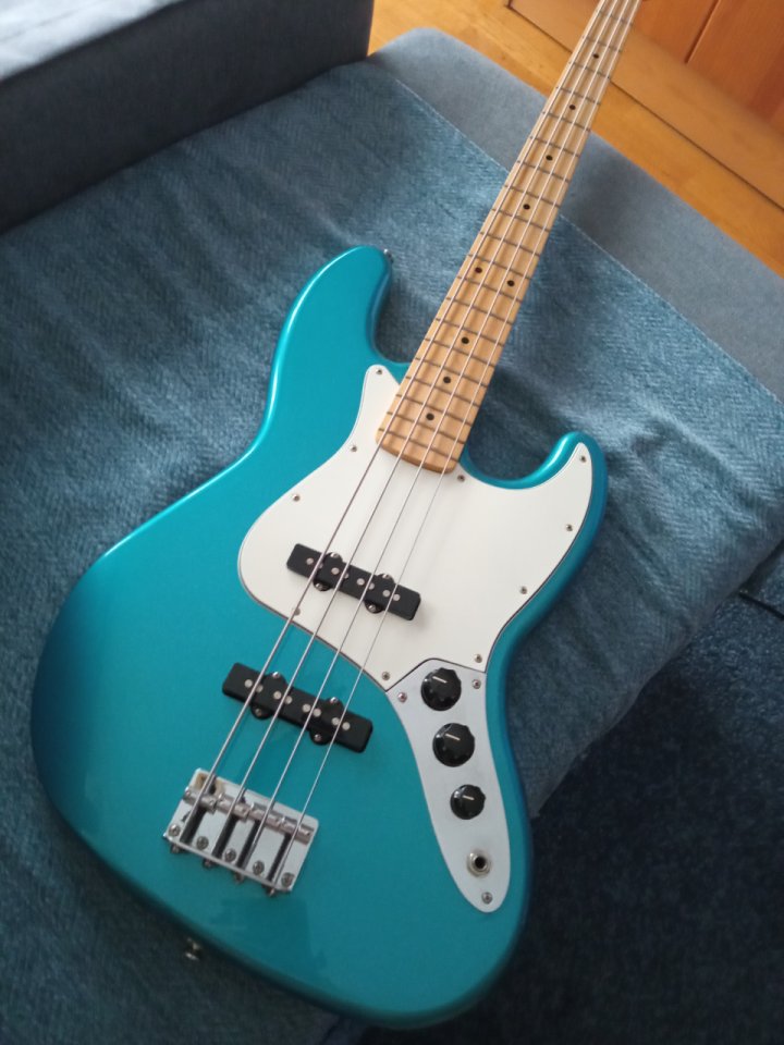 Bajo Fender Jazz Bass México 2017 LPB