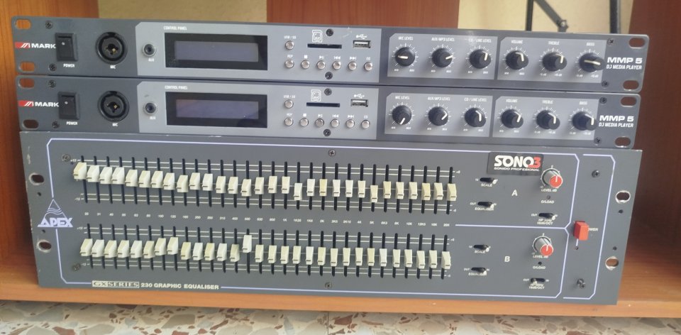 Venta material por cierre actividad profesional de segunda mano · Foto 1 de 10 · Alicante · 10 €