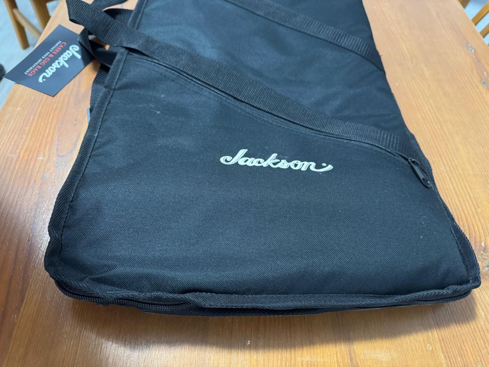 Jackson Gig Bag rectangular NUEVA A ESTRENAR – Solo Venta, NO Cambios de segunda mano · Foto 3 de 9 · Madrid · 15 €