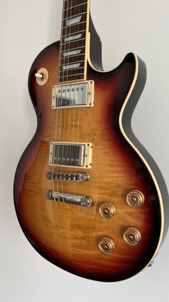 o Cambio: Gibson Les Paul Classic 2015 vitaminada! de segunda mano · Foto 1 de 10 · Málaga · 1950 €