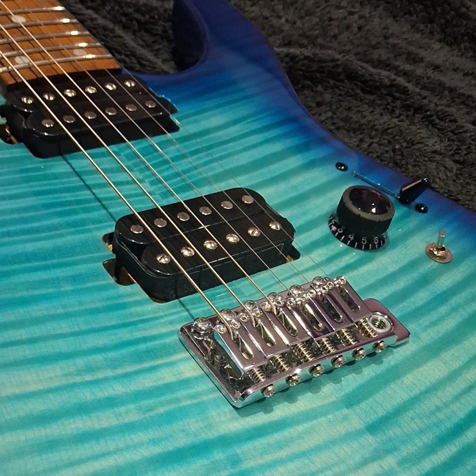 Ibanez AZ24S1F de segunda mano · Foto 5 de 8 · Valencia · 399 €