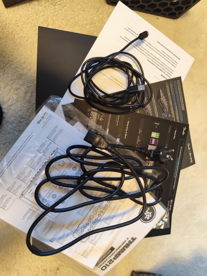 Fender Tone Master Pro (Impecable, con caja, accesorios y soporte 3D) de segunda mano · Foto 5 de 10 · A Coruña · 1100 €