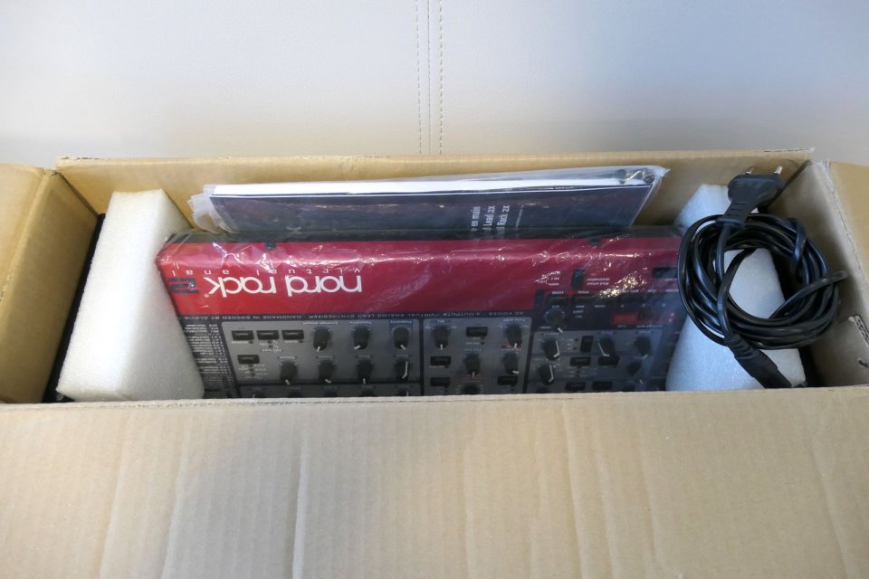 Nord Rack 2X de segunda mano · Foto 8 de 8 · Barcelona · 950 €