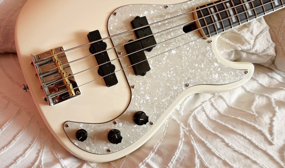 Sire Marcus Miller P7 Custom Pasivo Dimarzio DP126BK