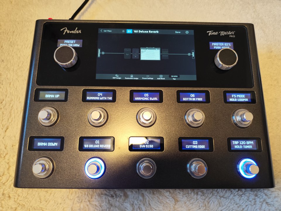 Fender Tone Master Pro (Impecable, con caja, accesorios y soporte 3D) de segunda mano · Foto 9 de 10 · A Coruña · 1100 €