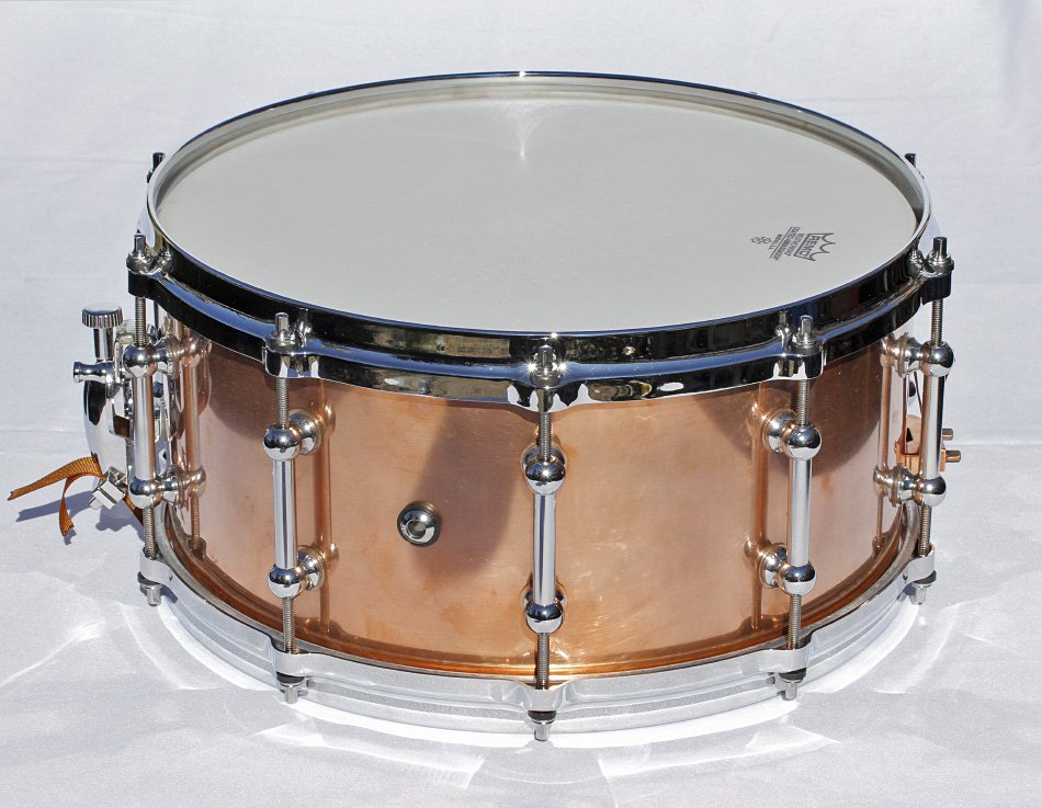 Caja de 14"x6,5" con casco de cobre y aros die cast de segunda mano · Foto 5 de 10 · Segovia · 350 €