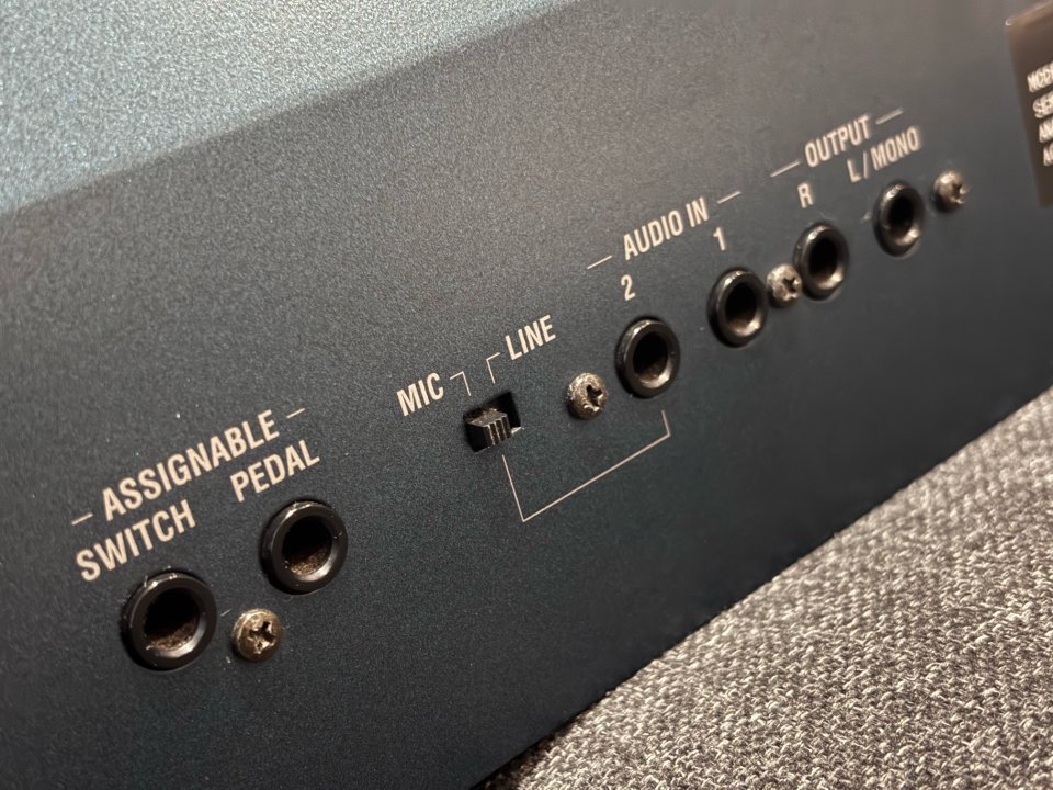 KORG MS-2000 de segunda mano · Foto 7 de 8 · A Coruña · 500 €