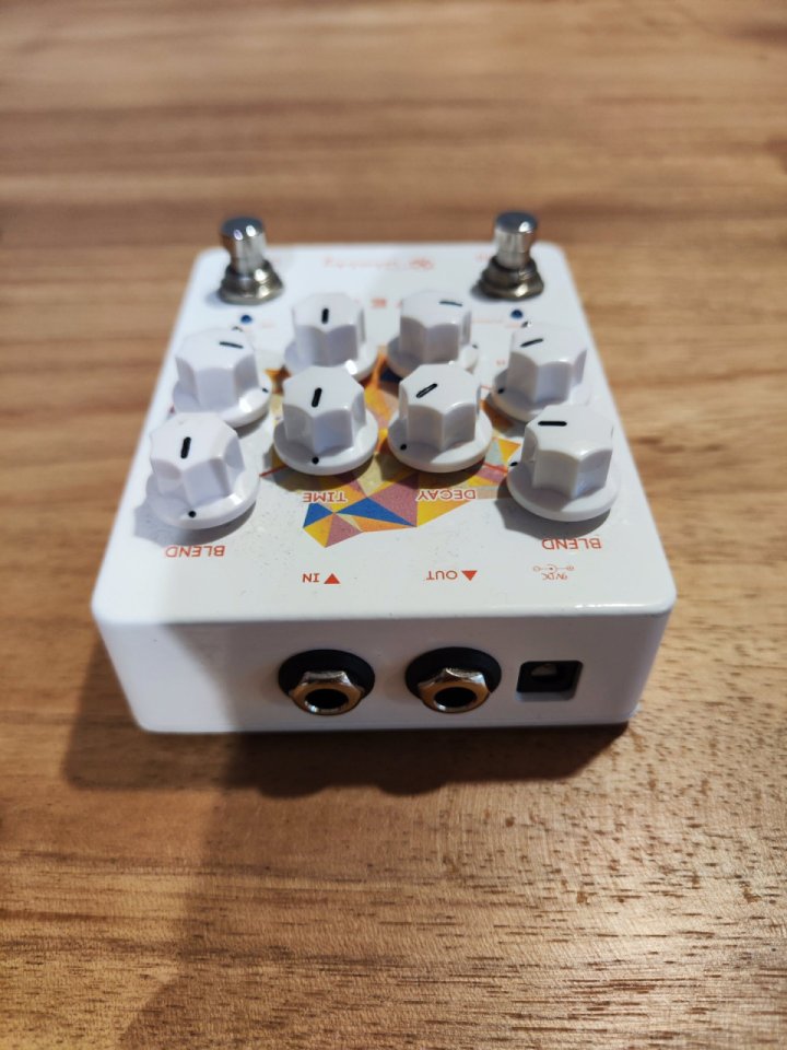 Keeley Caverns de segunda mano · Foto 4 de 10 · Valencia · 170 €