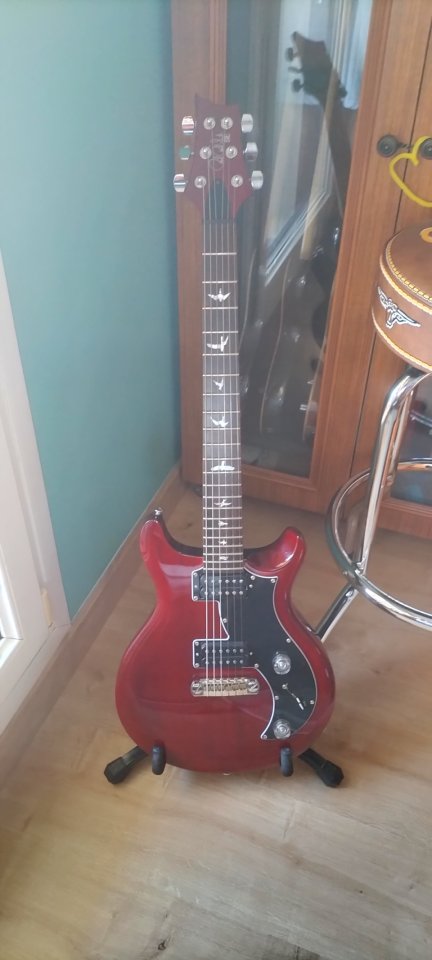 Prs SE Mira. Envío incluido de segunda mano · Foto 2 de 8 · Cantabria · 500 €