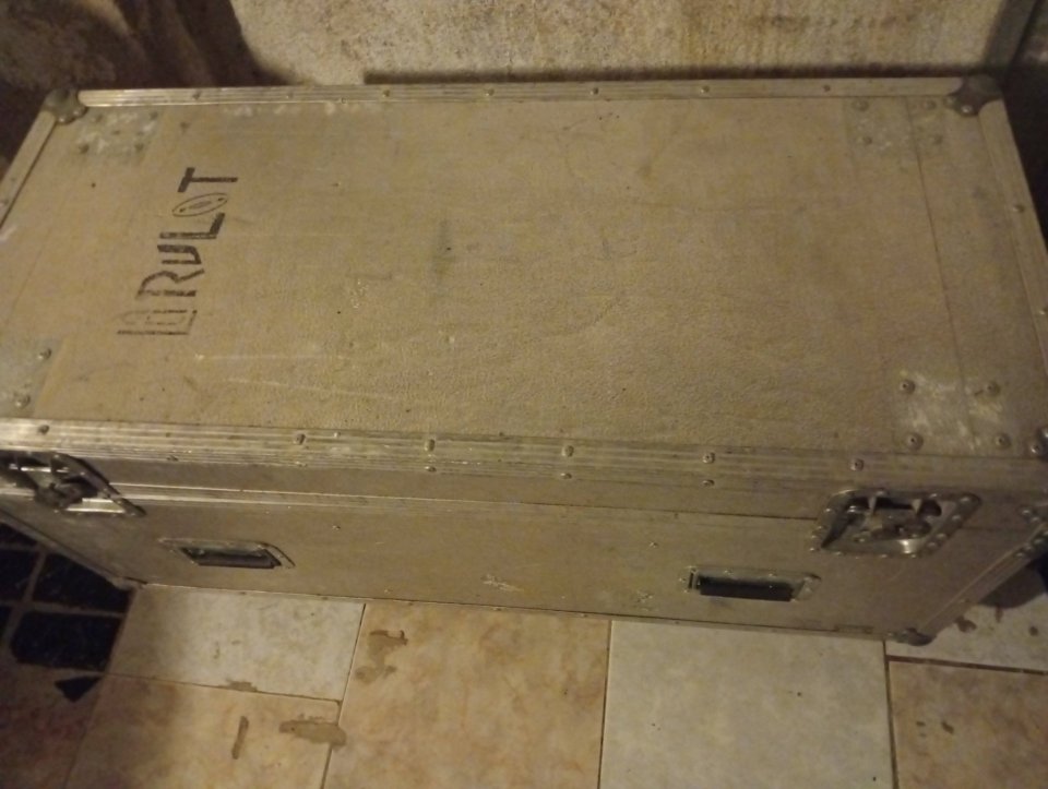Flight case/baúl de segunda mano · Foto 3 de 8 · Barcelona · 100 €