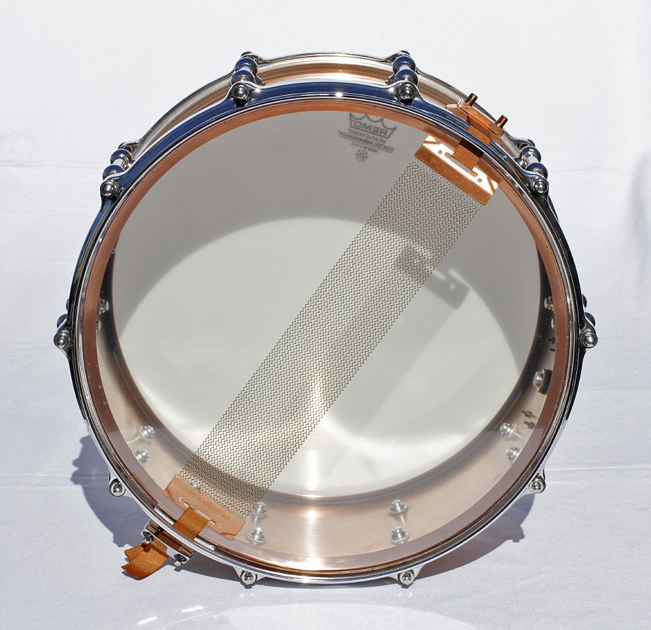 Caja de 14"x6,5" con casco de cobre y aros die cast de segunda mano · Foto 9 de 10 · Segovia · 350 €