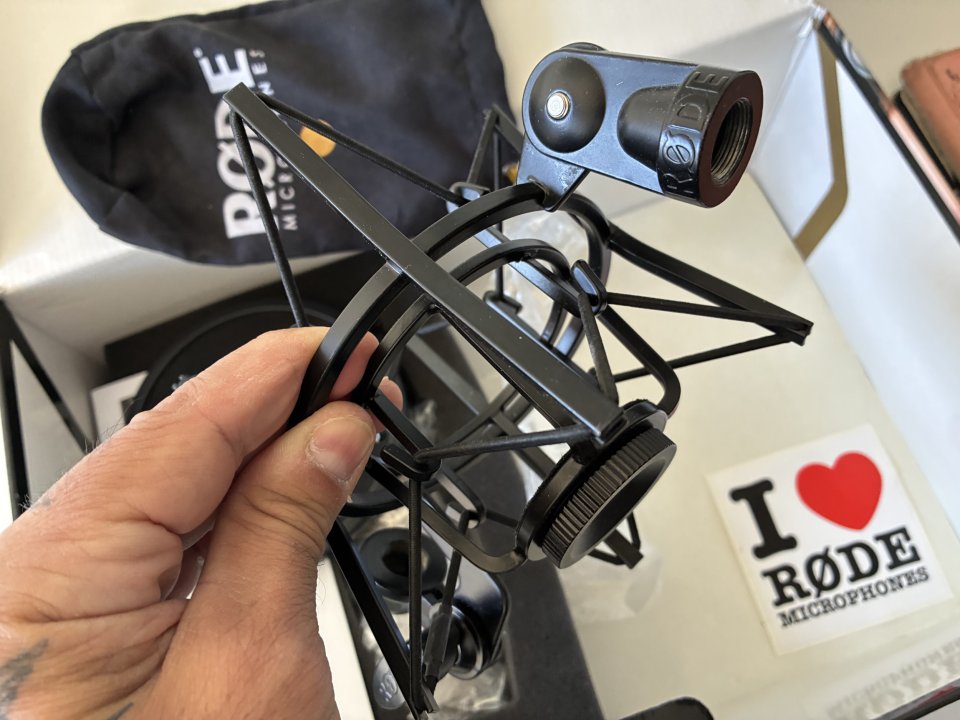 Micro RØDE NT1-A de segunda mano · Foto 3 de 10 · Madrid · 100 €
