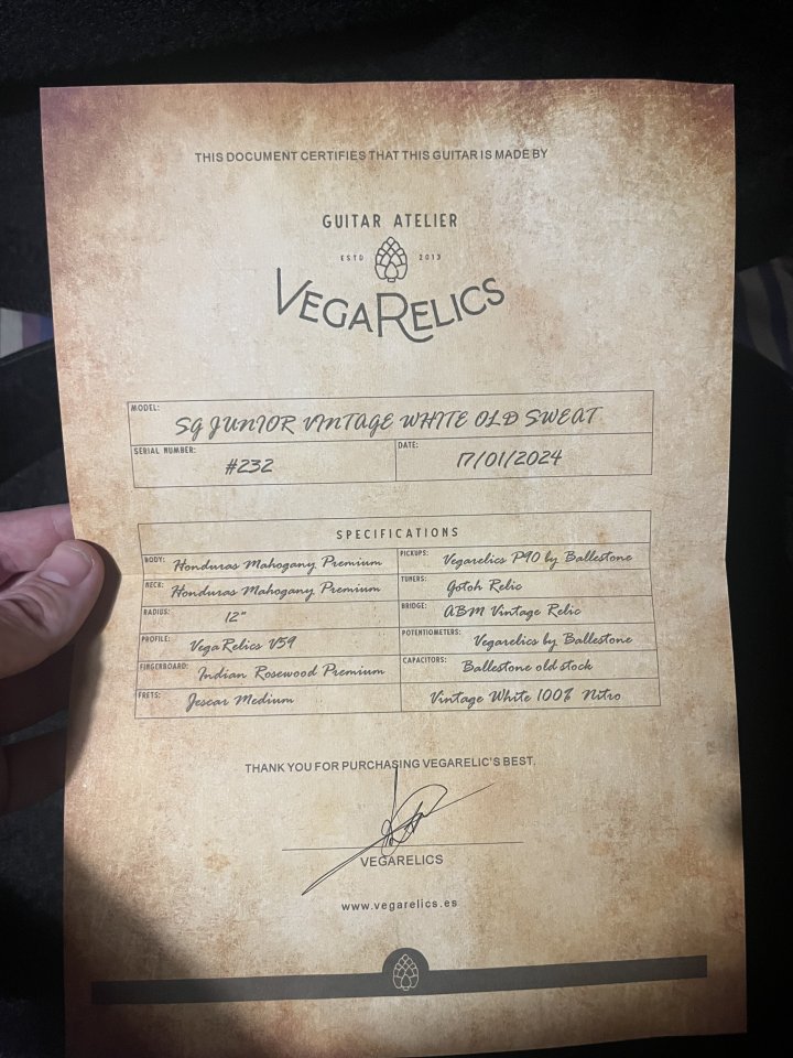 Vegarelics SG Junior Vintage White de segunda mano · Foto 6 de 6 · A Coruña · 1600 €